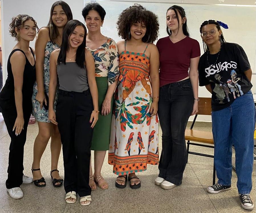 Com alunas de Letras-Francês 2